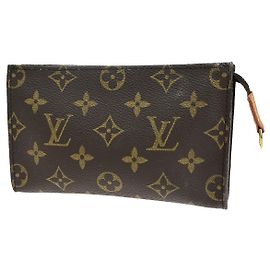 Bucket PM Louis Vuitton Castaño
