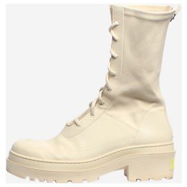 Christian Dior Cream lace up boots - size EU 39 Cream