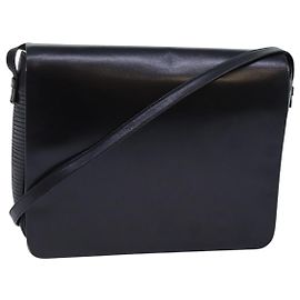 Borsa a Spalla Salvatore Ferragamo in Pelle Nera Oro Auth 85868 Nero D'oro