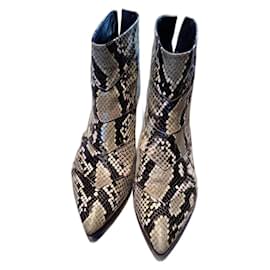Autre Marque Python Print Patent Leather Ankle Boots Sage Green Black 38 Python print