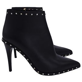 Valentino Garavani Botines Valentino Soul Rockstud en cuero negro Negro