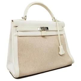 Hermès-Hermes Kelly 32 Handbag in White-White