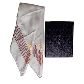 Prada Etichette Multicolore