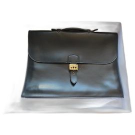 saco de despacho vintage Hermès em caixa preta com sua caixa Preto