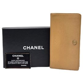 Cartera larga beige Chanel Beige