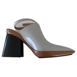 Marni Clogs Grey