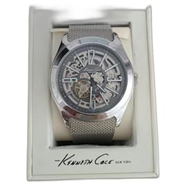 Relógio automático KENNETH COLE Prata