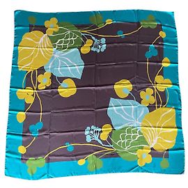 Foulard Emanuel Ungaro Multicolore Polyester 140x140cm Multicolore