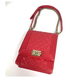 Borsa a spalla Chanel Boy Pochette in pelle rossa Rosso