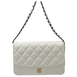 Chanel Wallet On Chain White