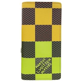 Louis Vuitton-Louis Vuitton Damier Pop Portefeuille Brazza NM-Yellow,Damier ebene