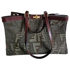 Fendi-Fendi 8BH374 FF Peekaboo X Tote Shoulder Bag-Green