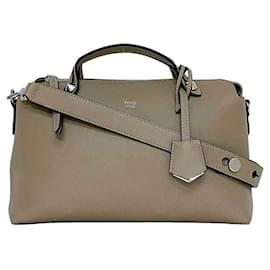 Fendi-Sac à main Fendi 2-en-1 By the Way Medium-Beige