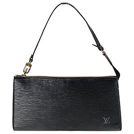 Borsa clutch Louis Vuitton in pelle Epi nera Nero