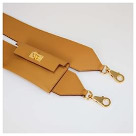 Hermès-HERMES Handbags T.  Leather-Golden