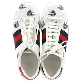 Gucci-Gucci Ace Wolf Print Low-Top Sneakers in White Calfskin Leather-White
