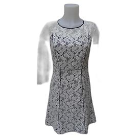 Vestido Nina Ricci de renda de algodão creme Cru