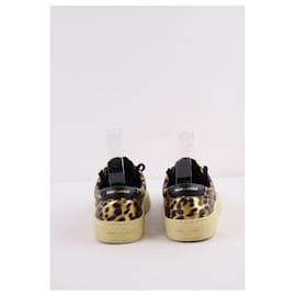 Saint Laurent-Leather sneakers-Golden