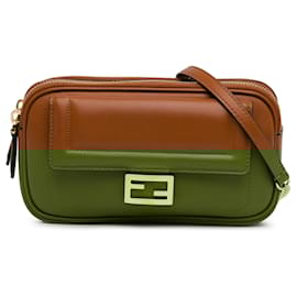 Fendi-Fendi Brown Easy 2 Baguette Bag-Brown