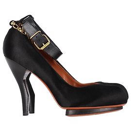 Lanvin Paris Platform Ankle Chain Pumps in Black Satin Black