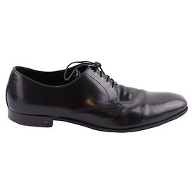 Prada Leder Schnürschuhe Schwarz