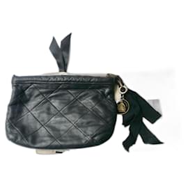 Lanvin-LANVIN Black leather zip pouch in very good condition-Black