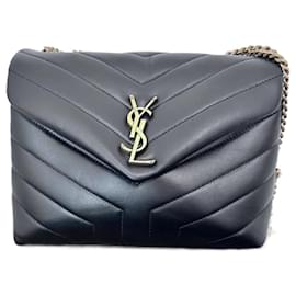 Yves Saint Laurent loulou kleine Tasche Schwarz