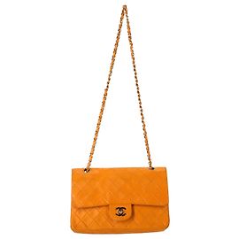 Bolsa de ombro Chanel Medium Timeless/Classique em couro de cordeiro laranja Laranja