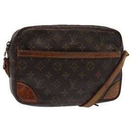 LOUIS VUITTON Bolsa de Ombro Monogram Trocadero 27 M51274 LV Auth 88594 Monograma