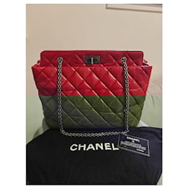 Chanel-Handbags-Red