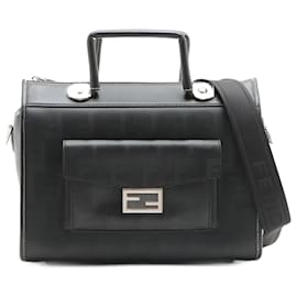 Fendi-Fendi Zucca Soft Trunk Leather Shoulder Bag-Black