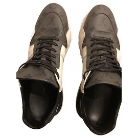 Louis Vuitton Louise Vouittone Schuh Gin aber stiva Run away multi multi Farbe Schwarz Weiß Grau