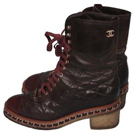 Chanel Quilted Leather Ankle Boots Dark Red Dark red