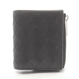 Bottega Veneta-Bottega Veneta Intrecciato Bi-fold Wallet-Black