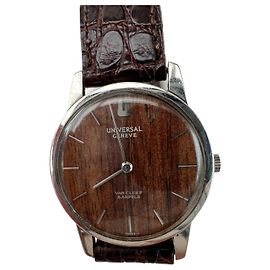 Van Cleef & Arpels Universal Genève Outro