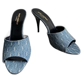 Saint Laurent-Heels-Blue