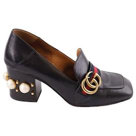 Gucci-Leather loafers-Black