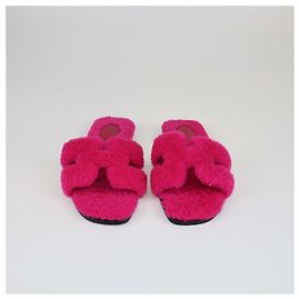 Hermès Hermes Pink Shearling Oran Flat Slides Pink
