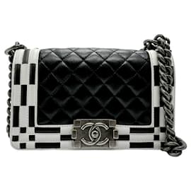Chanel-Chanel Boy-Black