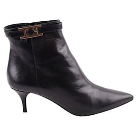 Hermès-Leather boots-Black