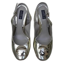 Escarpins Etro en cuir doré Taille 35 Doré