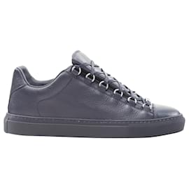 Balenciaga-Balenciaga Demna Arena Navy Blue Grained Leather Low Top Sneakers Eu42 Us9-Blue,Navy blue