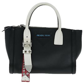 Conceito Prada Preto