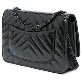 Chanel-Chanel Black CC Chevron Quilted Crumpled Calfskin Wallet On Chain-Black