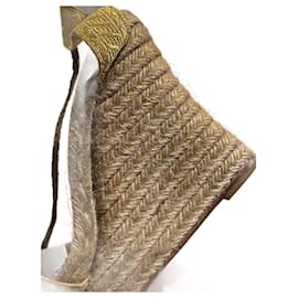 Christian Louboutin-CHRISTIAN LOUBOUTIN Sandales T.EU 39 Tissu-Doré