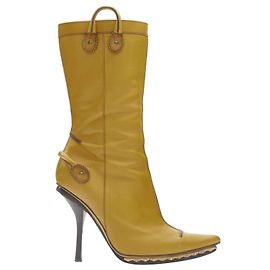 Dsquared2 Yellow Leather Loop Handle Gold Metal Trim Platform Tall Boot Eu36.5 Yellow