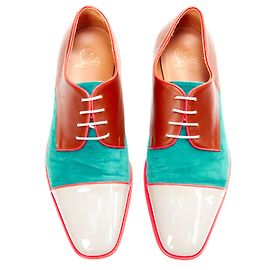 Brogues marroni in suede verde con piping neon Christian Louboutin EU42.5 Rosa