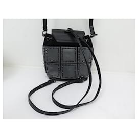 Christian Louboutin-NEUF SAC A DOS CHRISTIAN LOUBOUTIN LUCKY L SPIKE 3155115 BACKPACK PURSE-Autre