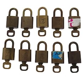 Louis Vuitton-LOUIS VUITTON Padlock 10set metal Gold Tone LV Auth 89072-Other