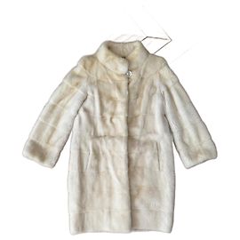 Autre Marque Cream mink fur coat Cream